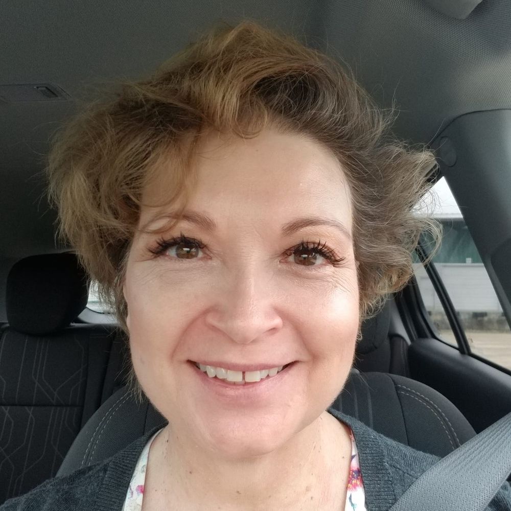 Meet your Posher, Angela